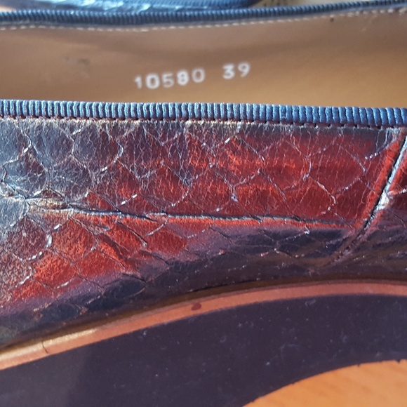 NWOT Pertini slip-on loafer shoes. - Picture 7 of 8